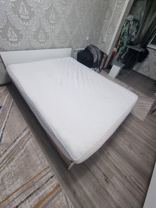 Продаётся кровать