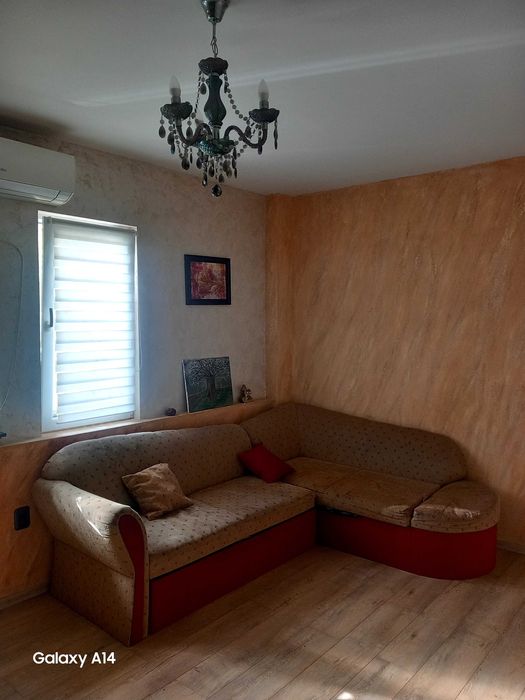 Боксонера под наем с отделна спалня