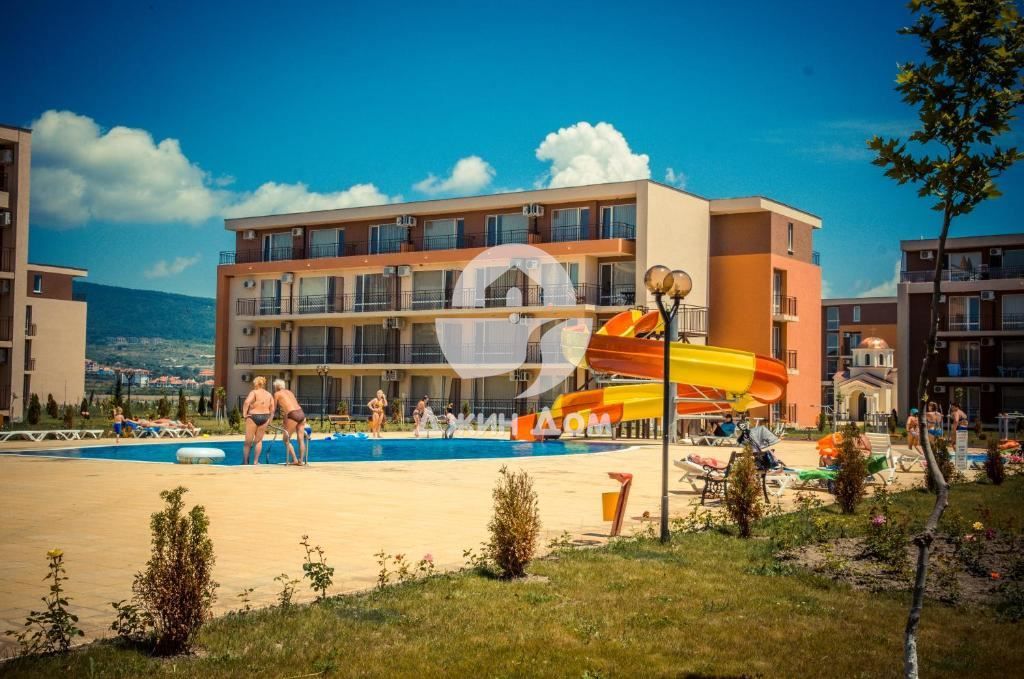 Продава се Едностаен апартамент в к.к. Слънчев бряг - 40 кв.м за 1075 €/кв.м - Снимка #6