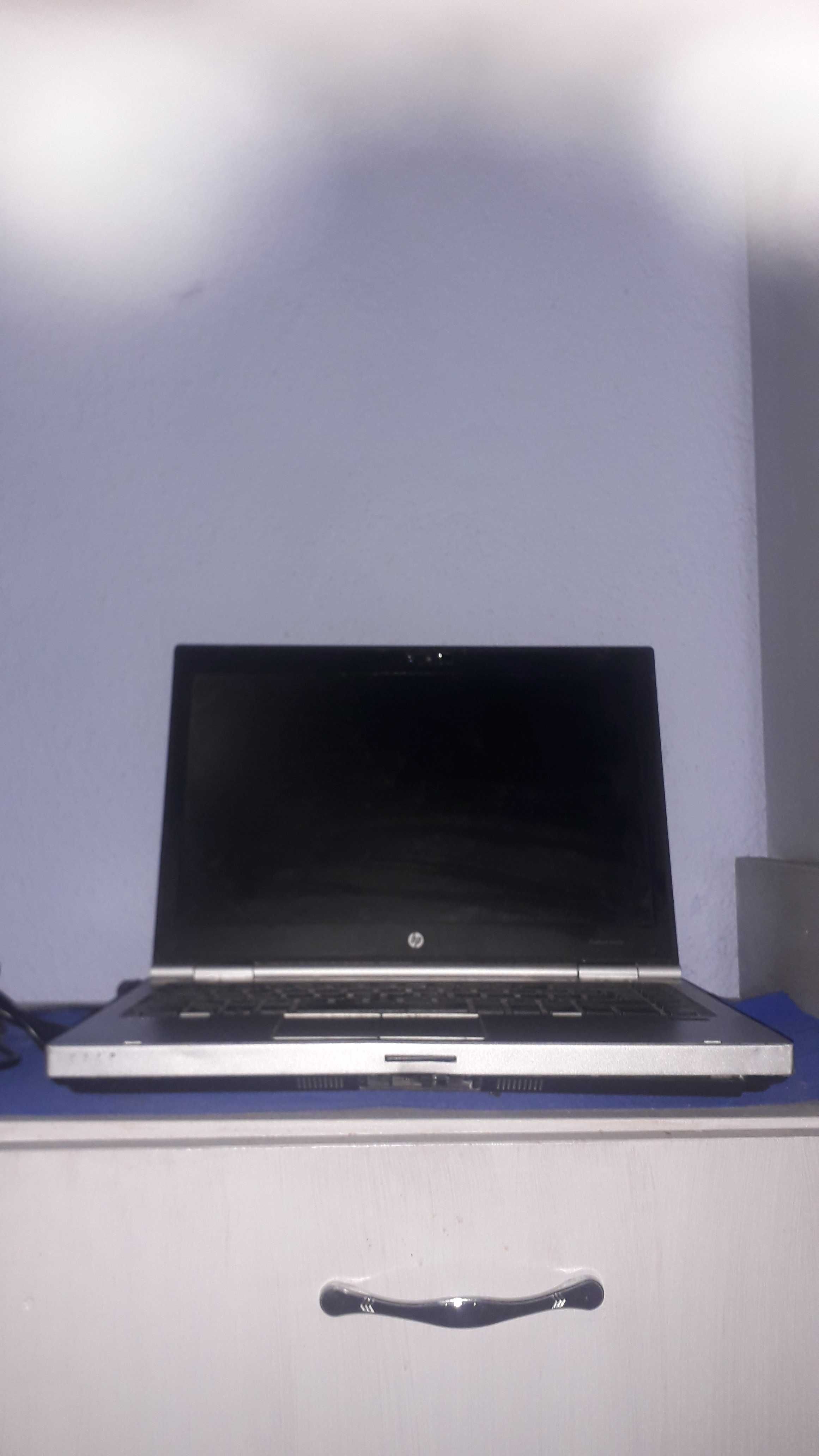 Лаптоп HP 8460p Elitebook