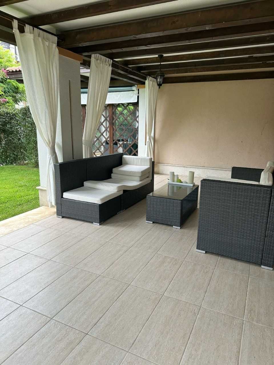 Продаваме Тownhoyse Green life