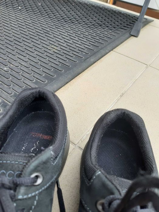 Pantofi ECCO de piele nubuck, marimea 39