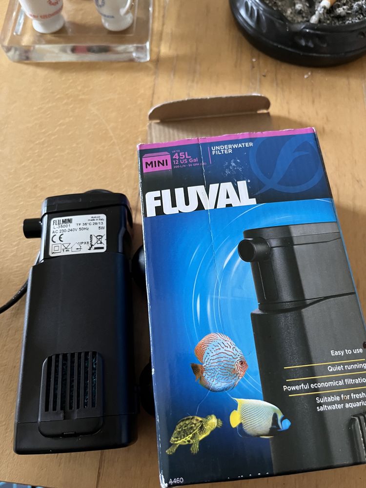 Filtru de acvariu Fluval mini