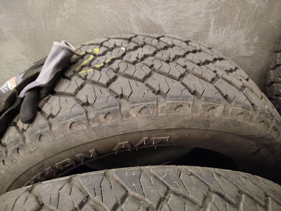 Гуми за СУВ -размер 255/60/18 - DOT23