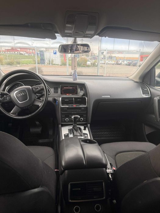 Audi Q7 .Autoutilitara