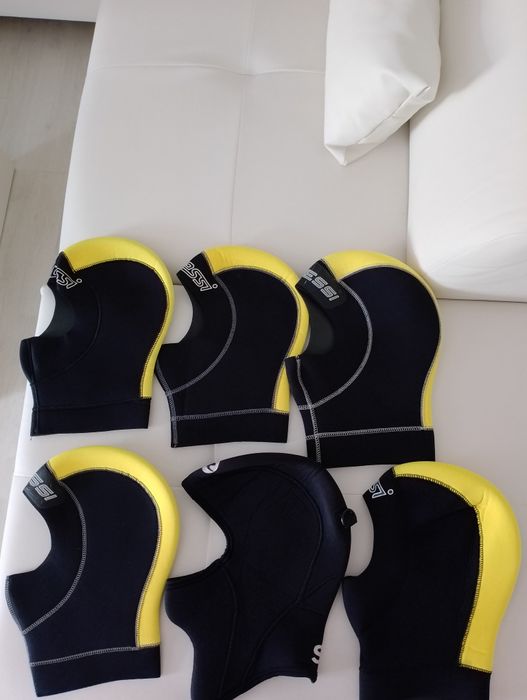 Vand Cagule Pentru Sporturi Nautice,Produse De Calitate, Produse De Im