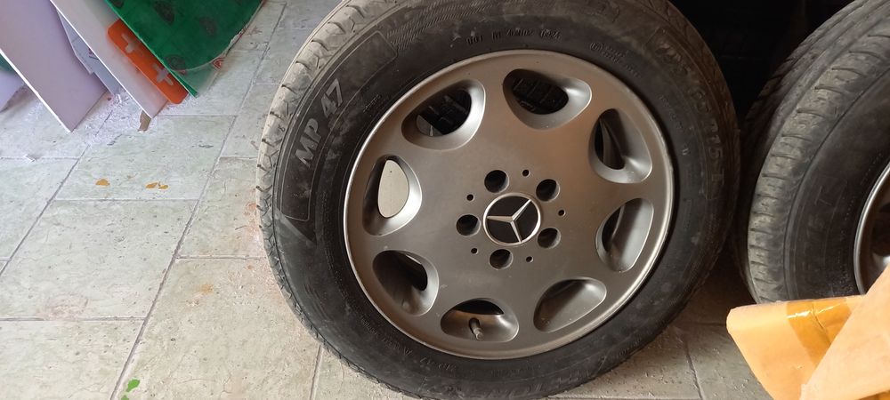 Срочно продам диски с покрышкой