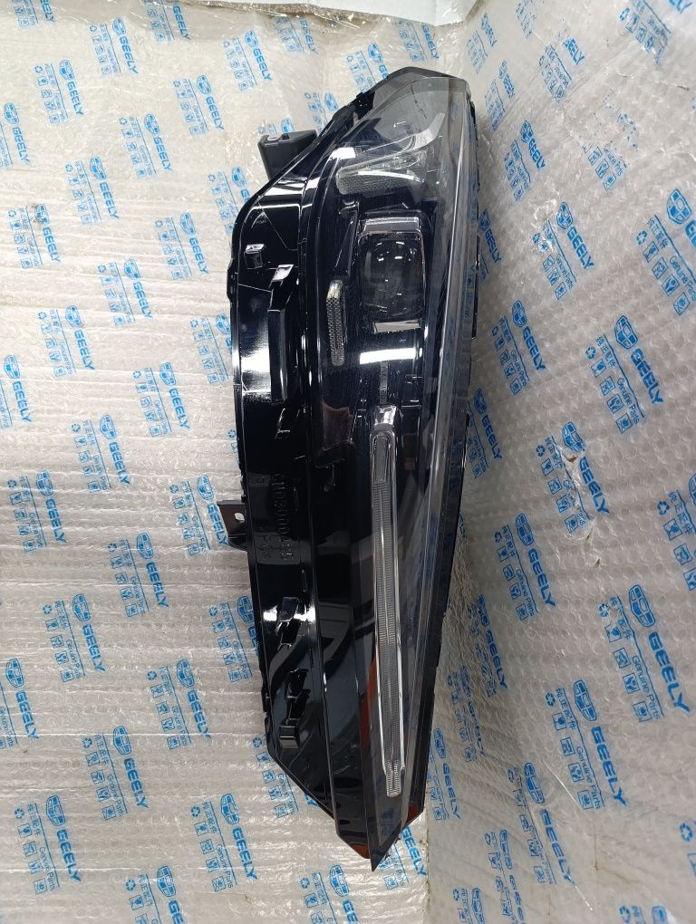 Фара в сборе Changan CS55 plus