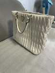 Geanta Guess impecabila