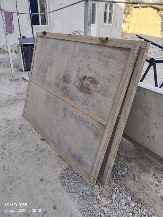 Гаражга мўлжалланган дарвоза сотилади