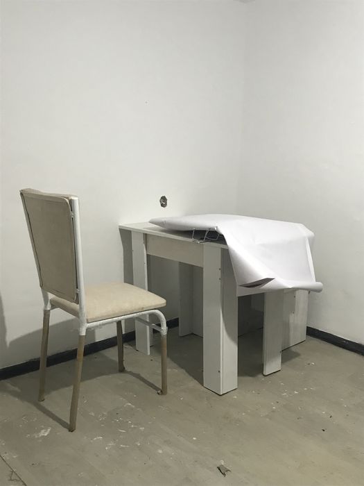 Стол стулья срочно