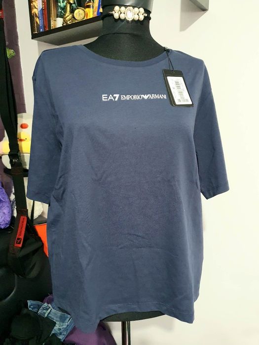 Tricouri dama, originale.