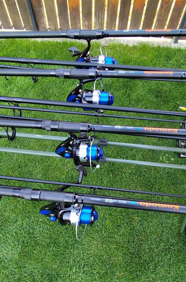 Set 4 Lansete Carbon 3,90m,3 Segm+4 Mulinete 8000+Rod Pod Echipat