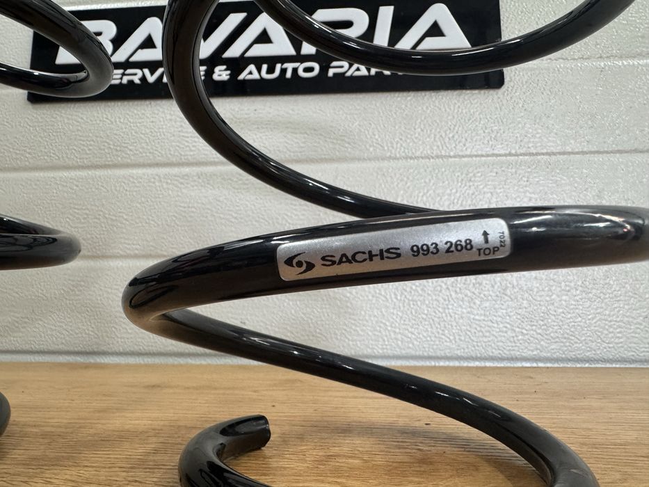 Предни пружини за бмв Е46 330 ХИ  4х4 Sachs