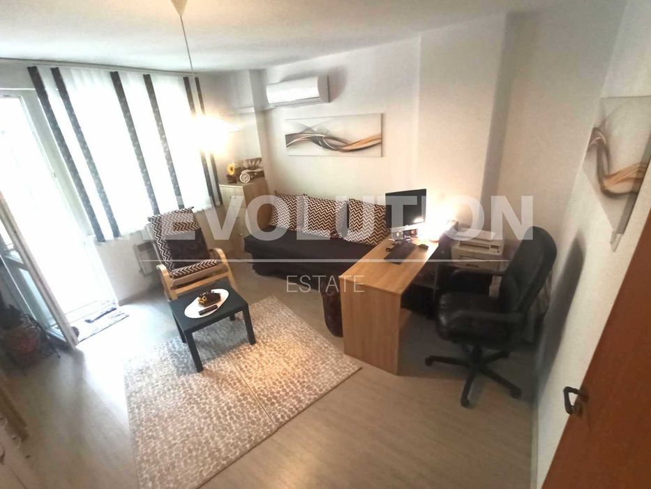 ПРОСТОРЕН тристаен апартамент в района на ВИНС!