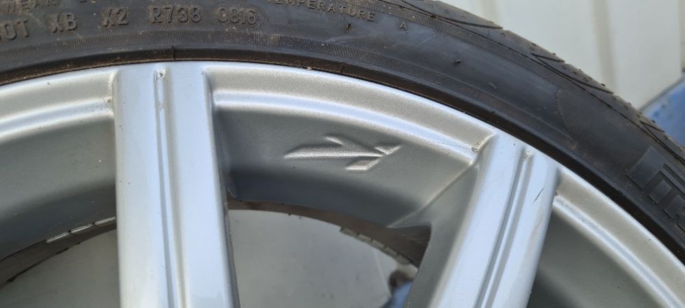 Лети Джанти KAHN 19'' комплект с летни гуми Гуми PIRELLI P Zero Nero G