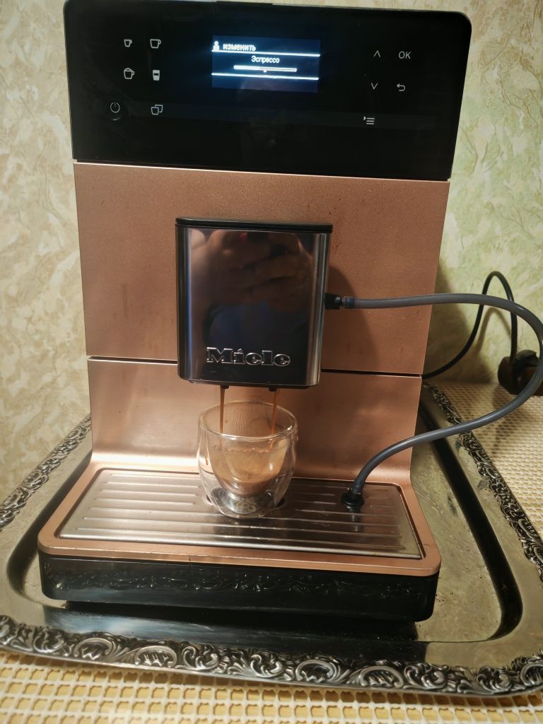 Miele CM5500      .