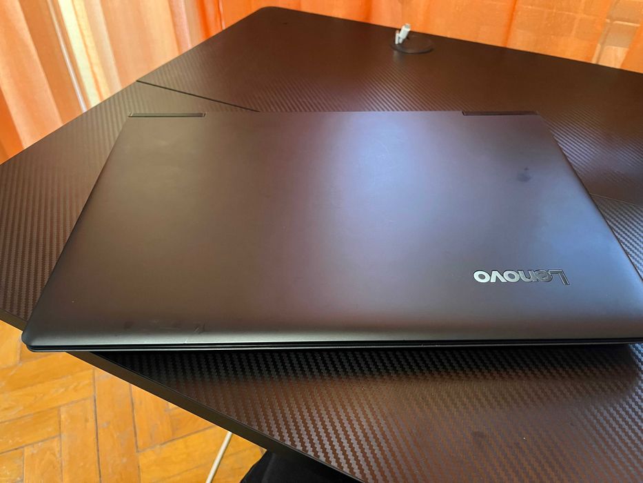 Lenovo Ideapad 700-15ISK defect
