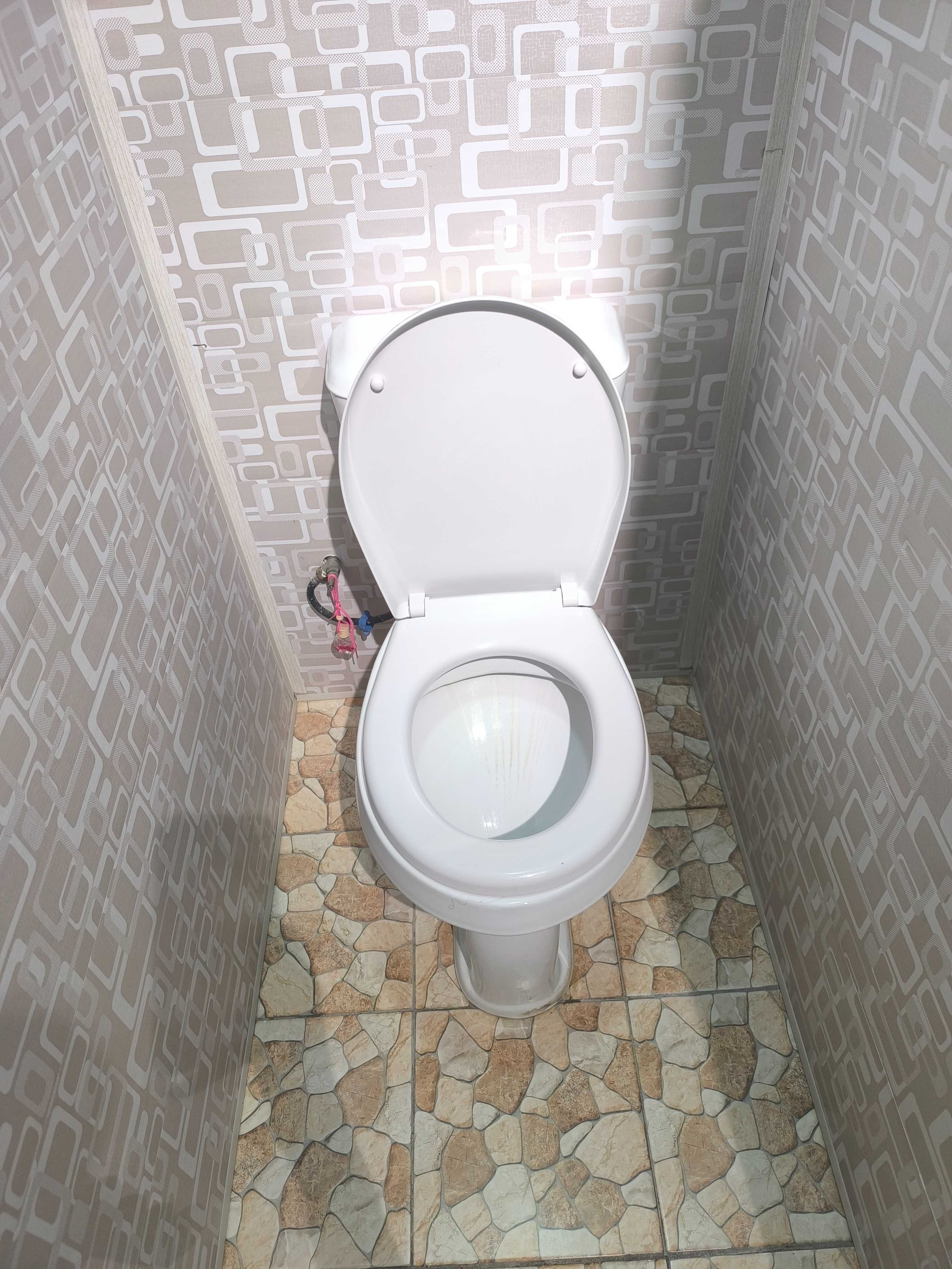 Продаётся Унитаз Б/У