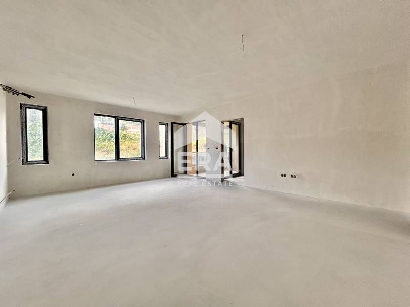 Продава се Тристаен апартамент в София, Бояна - 151 кв.м за 2650 €/кв.м - Снимка #1