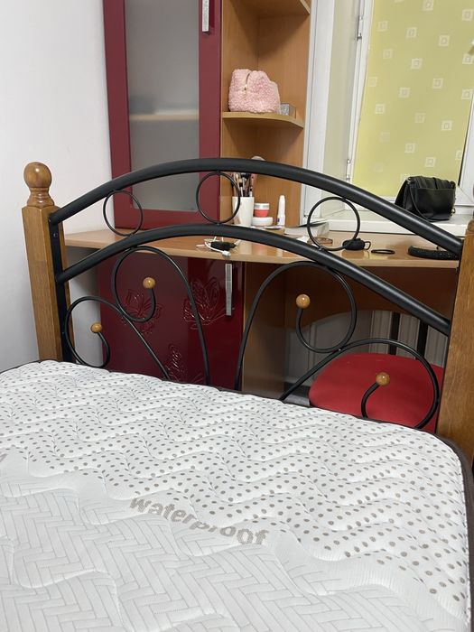 Кровать односпальная,90*200,черный коричневый