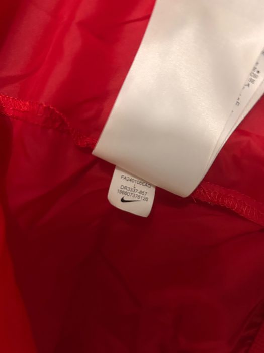 Nike шушляково горнище