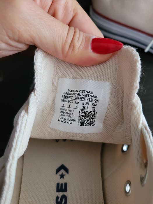 Нови кецове Converse