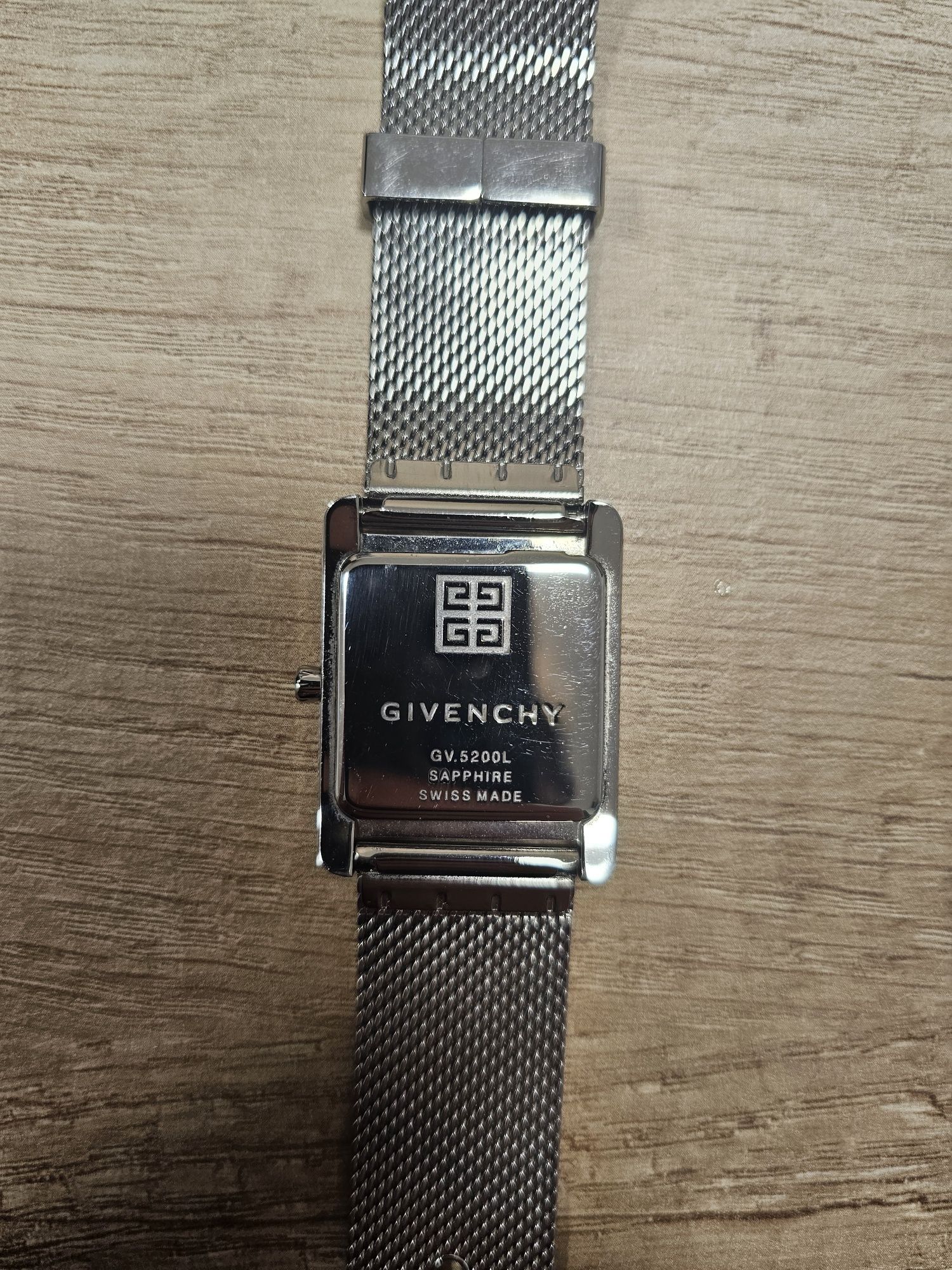 Ceas dama Givenchy 5200l