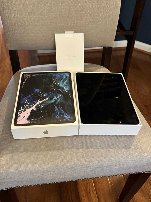 Apple Ipad Pro 11 2018, 1-avlod, 64Gb, Wi-Fi, KOMPLEKT