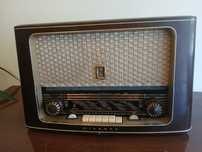 Radio cu lămpi Minerva Record W ,Viena,an 1955.