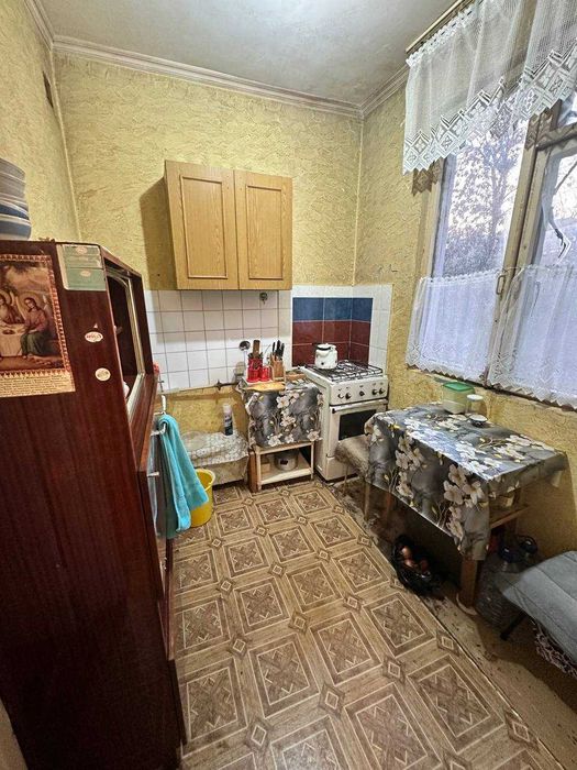 СРОЧНО !! Продается квартира в Яшнабаде 2/3/4 ( 48 кв/м ) Авиасозлар 4