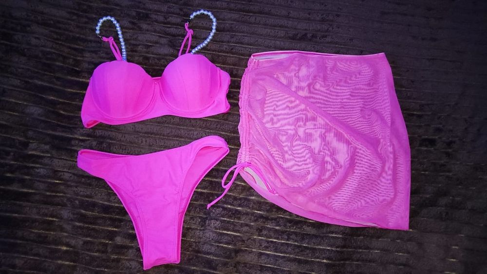 Продам новый купальник