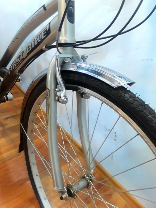 Bicicleta PREMIUM FIRST TRAFIC cu roti 28  - NOUA - O KM