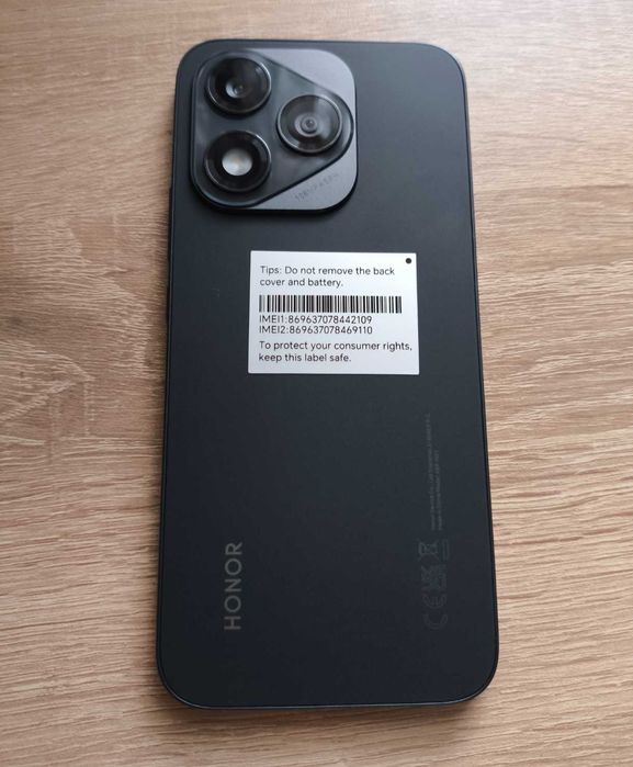 Смартфон HONOR 400 Lite 5G – не използван!