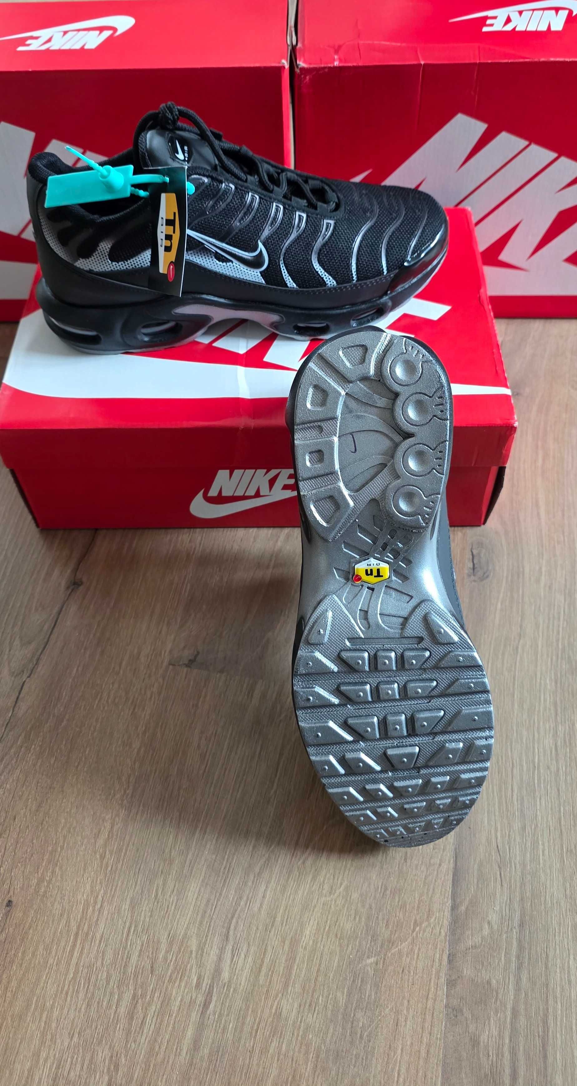 Маратонки нови Nike Air Max Tn pluse