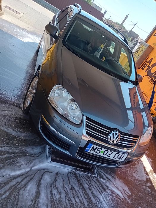 Vând golf 5 an 2009