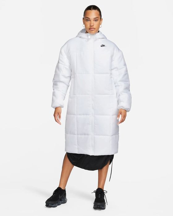 Дамска PARKA NIKE NSW TF THRMR  (FB7675-100)