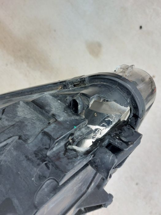 Ляв фар Seat ALHAMBRA 2010г.