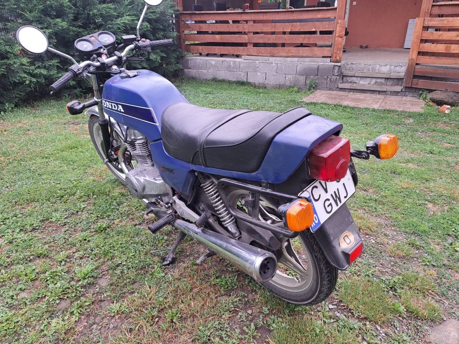 Motocicletă Honda CB250N (T-20KW)