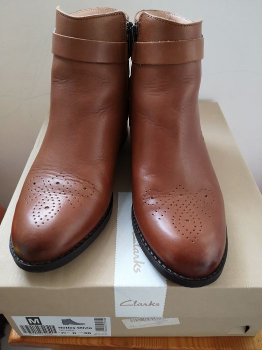 Ghete Clarks, mărimea 36, o singura purtare