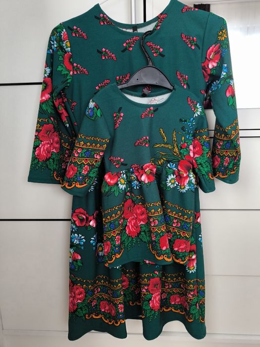 Рокли за мама и бебе(S размер и размер 1г.)