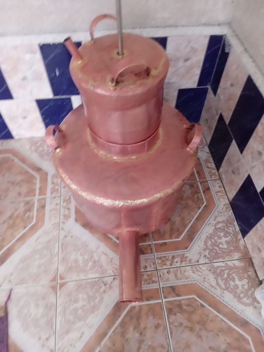 Vand un cazan de făcut țuică de 86 litri