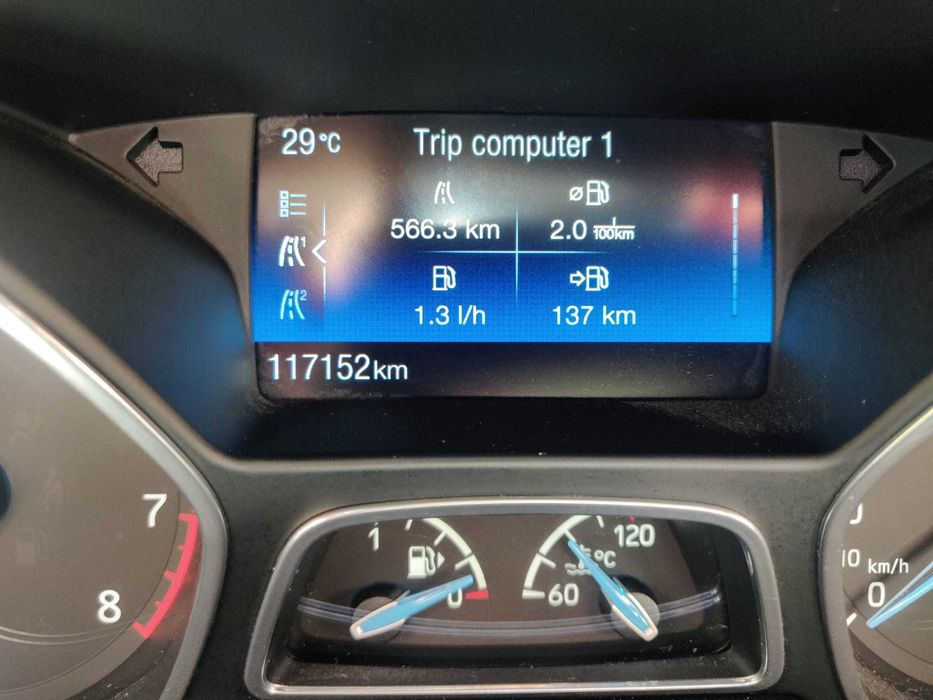 Ford focus titanium 2016 117000 km 1.0 125cp