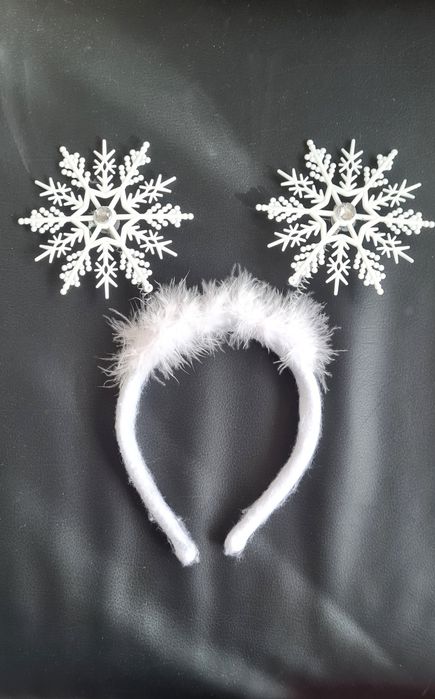 Cordeluță albă cu fulgi de crăciun