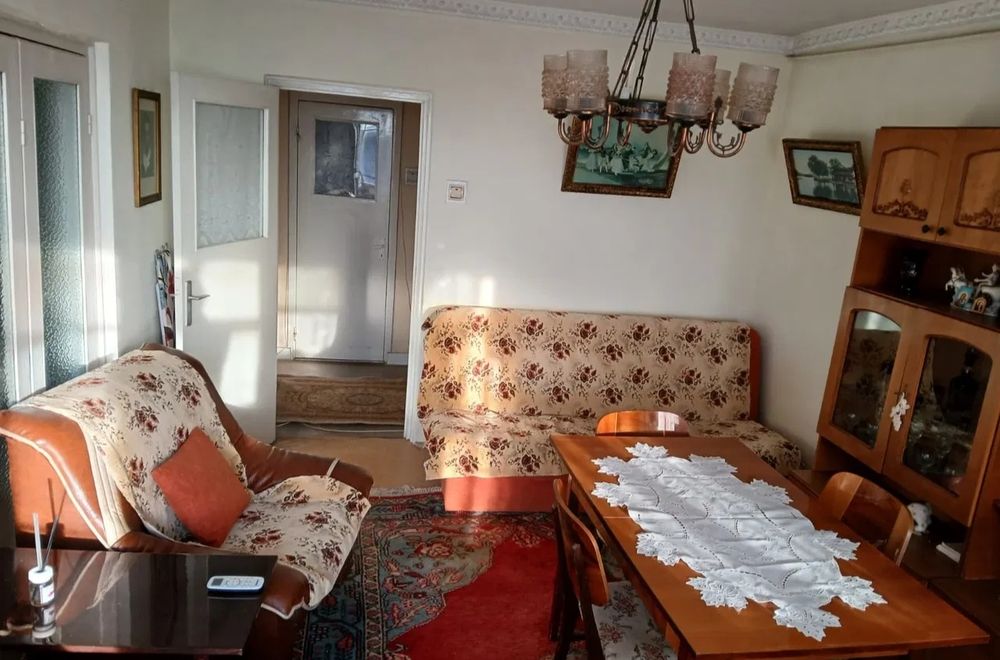 Vând ap 3 cam dec confort1 Micro 39B, str Henri Coandă, f spațios 70mp