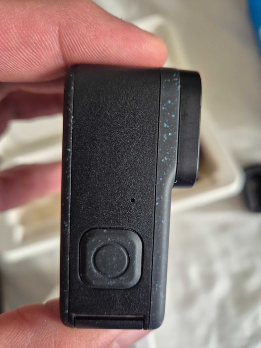 Продавам gopro 12 hero black
