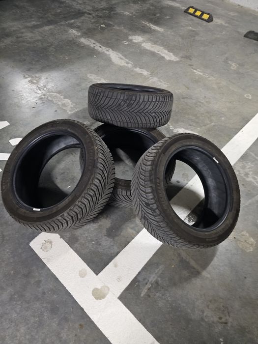 Cauciucuri 235/45/17