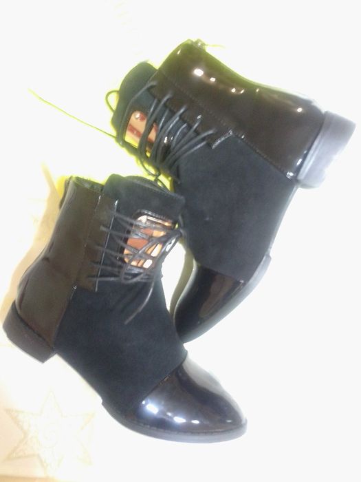 Нови боти, комбинация от 100% естествен лак и велур, N:39