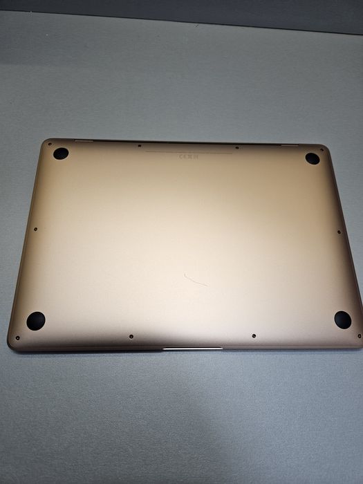 Macbook air apple A2337 M1 розово злато