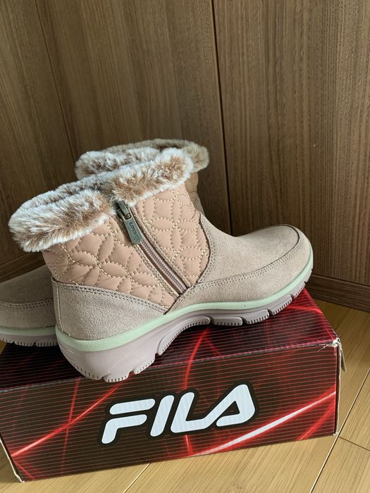 Ghete noi Skechers, marimea 35.5